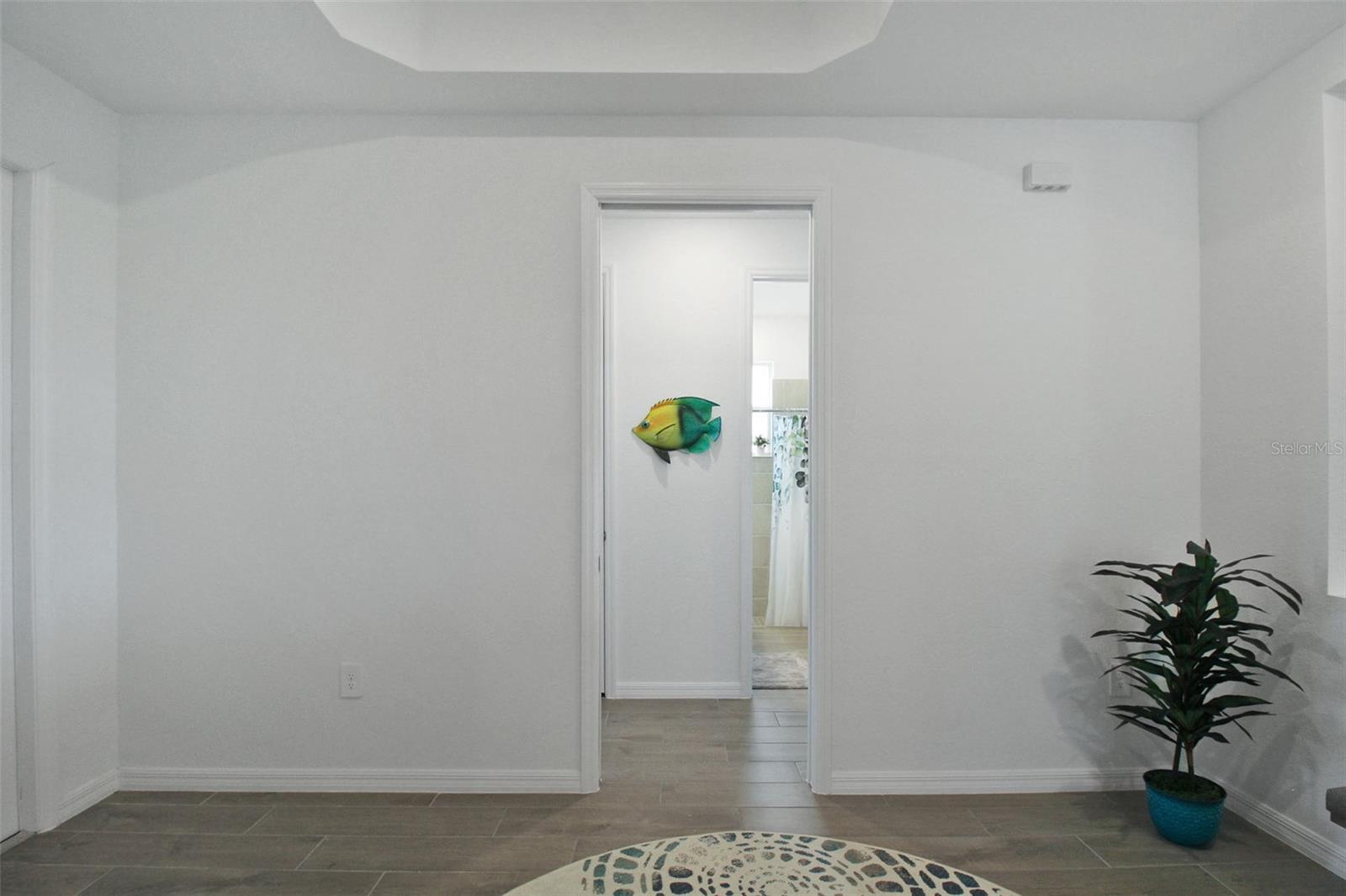 WELLEN PK GOLF & COUNTRY CLUB - Residential Lease