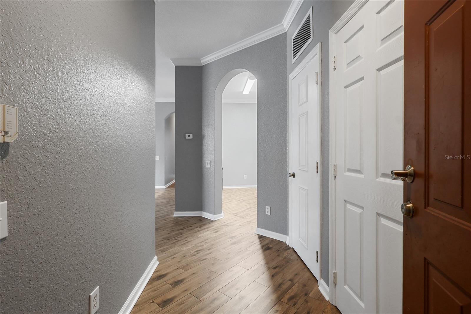 HORIZONS/STONERIDGE PLACE PH 03 - Residential Lease