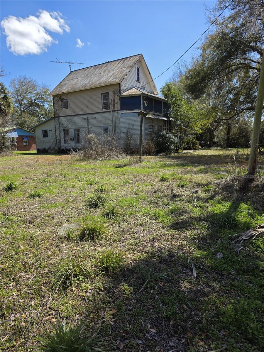 ACRES TRACT - Residential