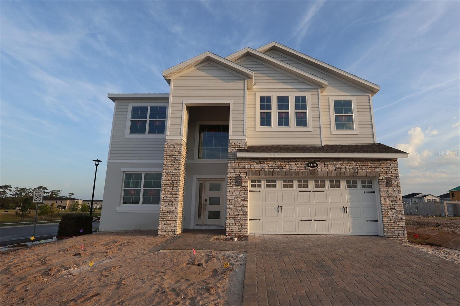 CENTER LAKE ON THE PARK - Residential