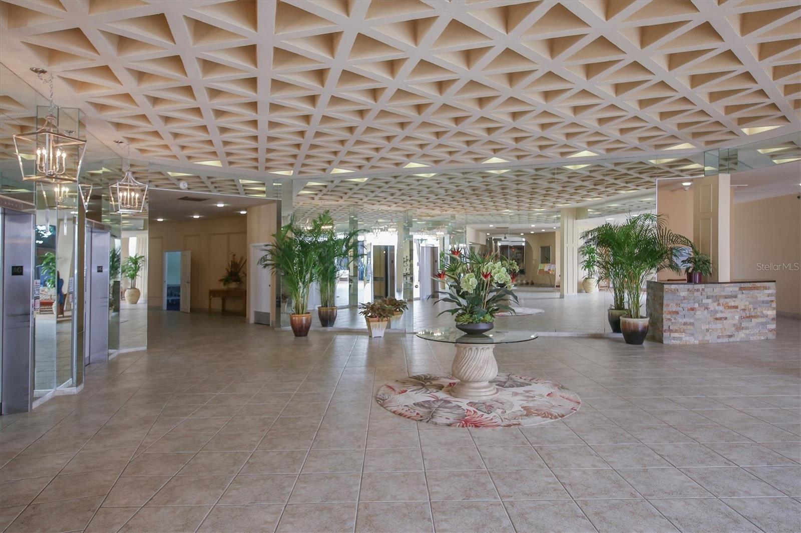 HARBOR TOWERS Y & R - Residential