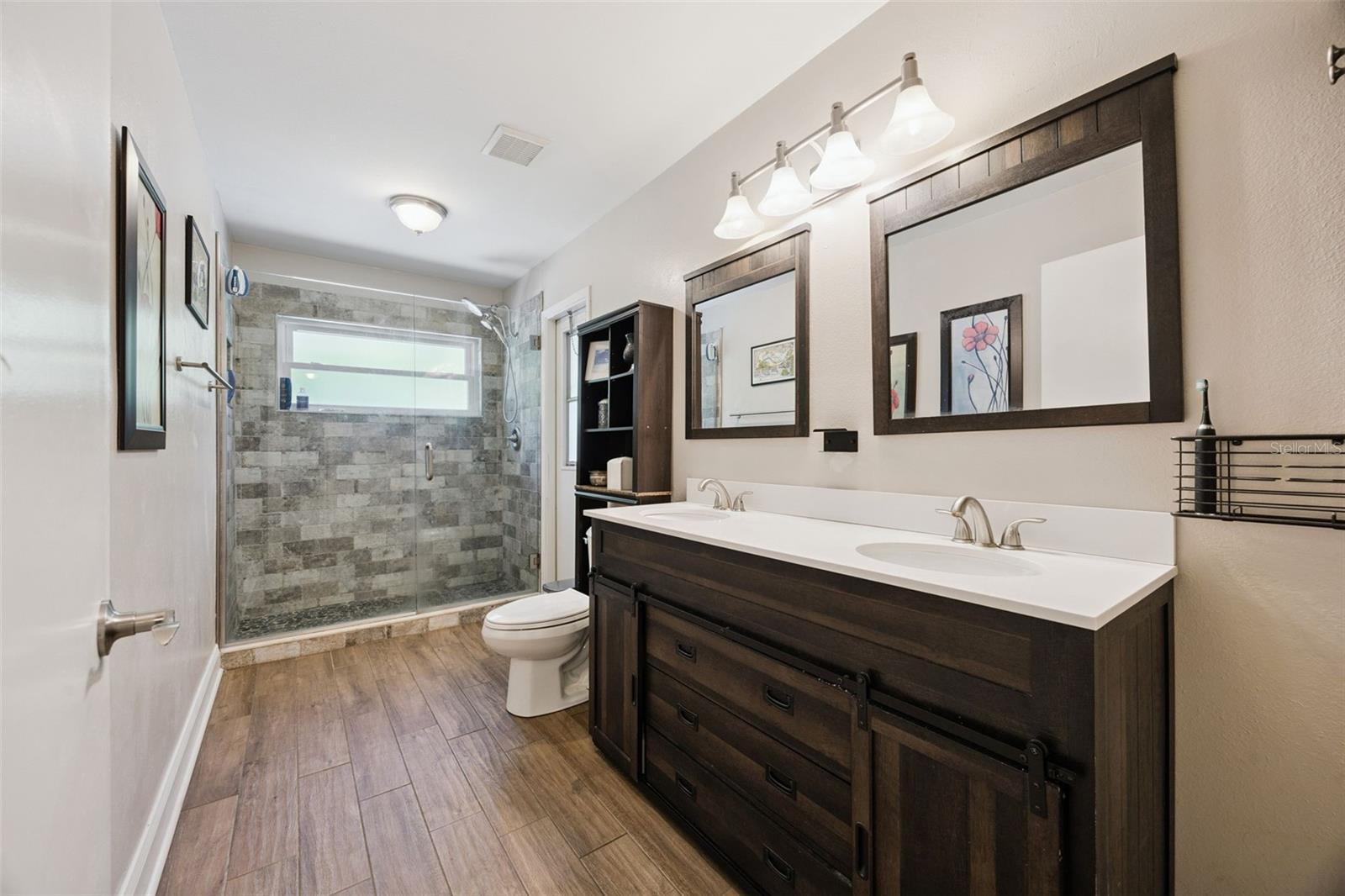 FOXCHASE PH 2 - Residential