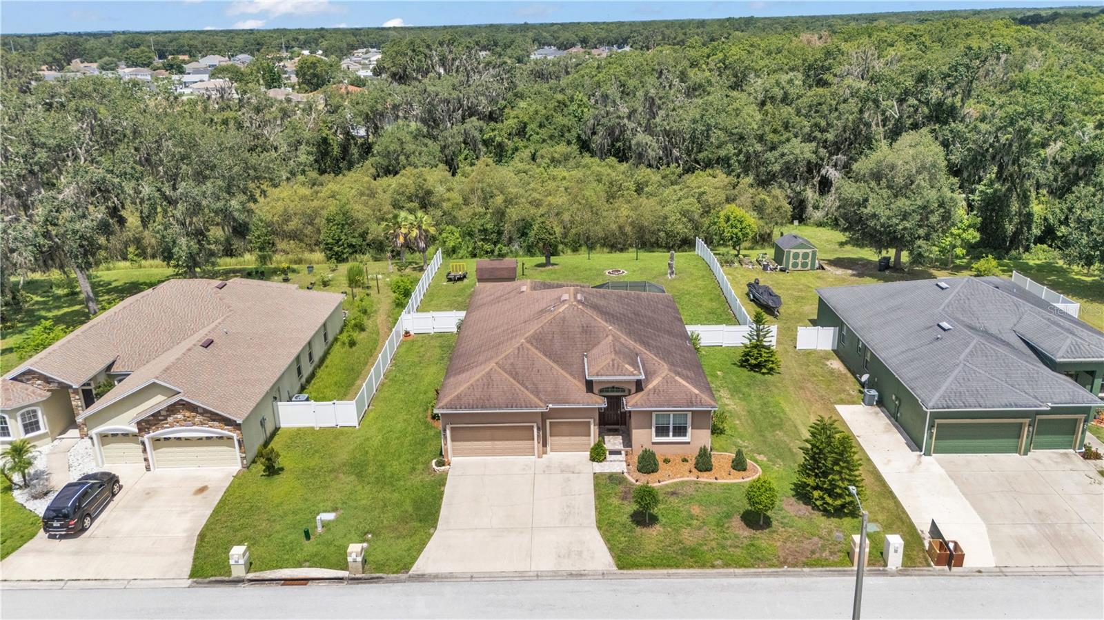 BLACKWATER OAKS - Residential