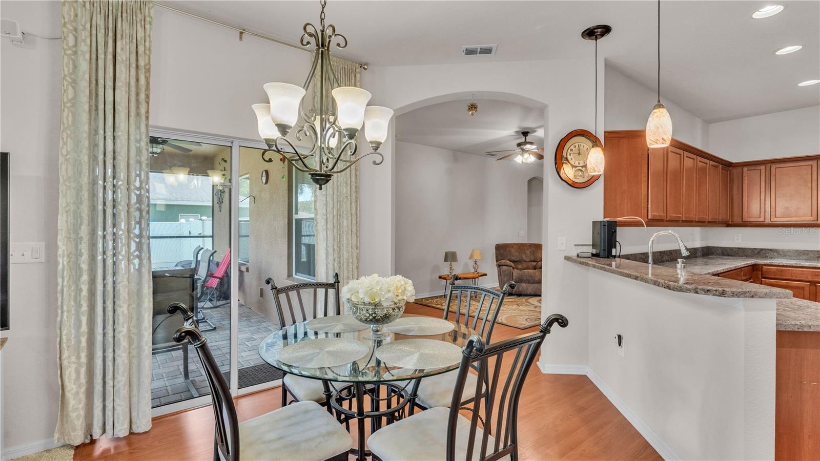 BLACKWATER OAKS - Residential