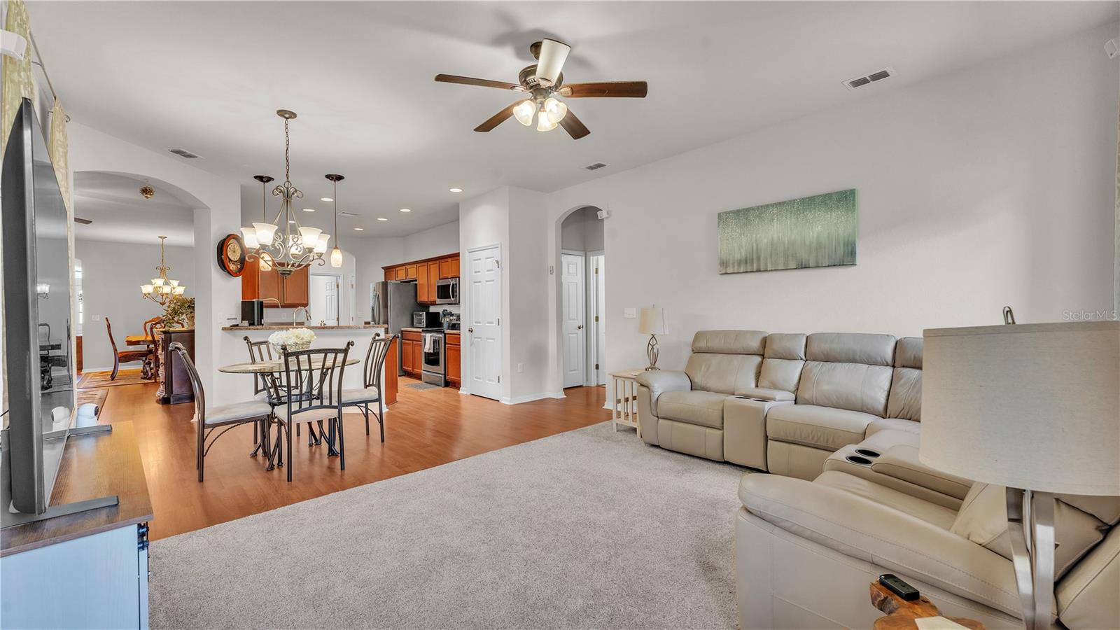 BLACKWATER OAKS - Residential