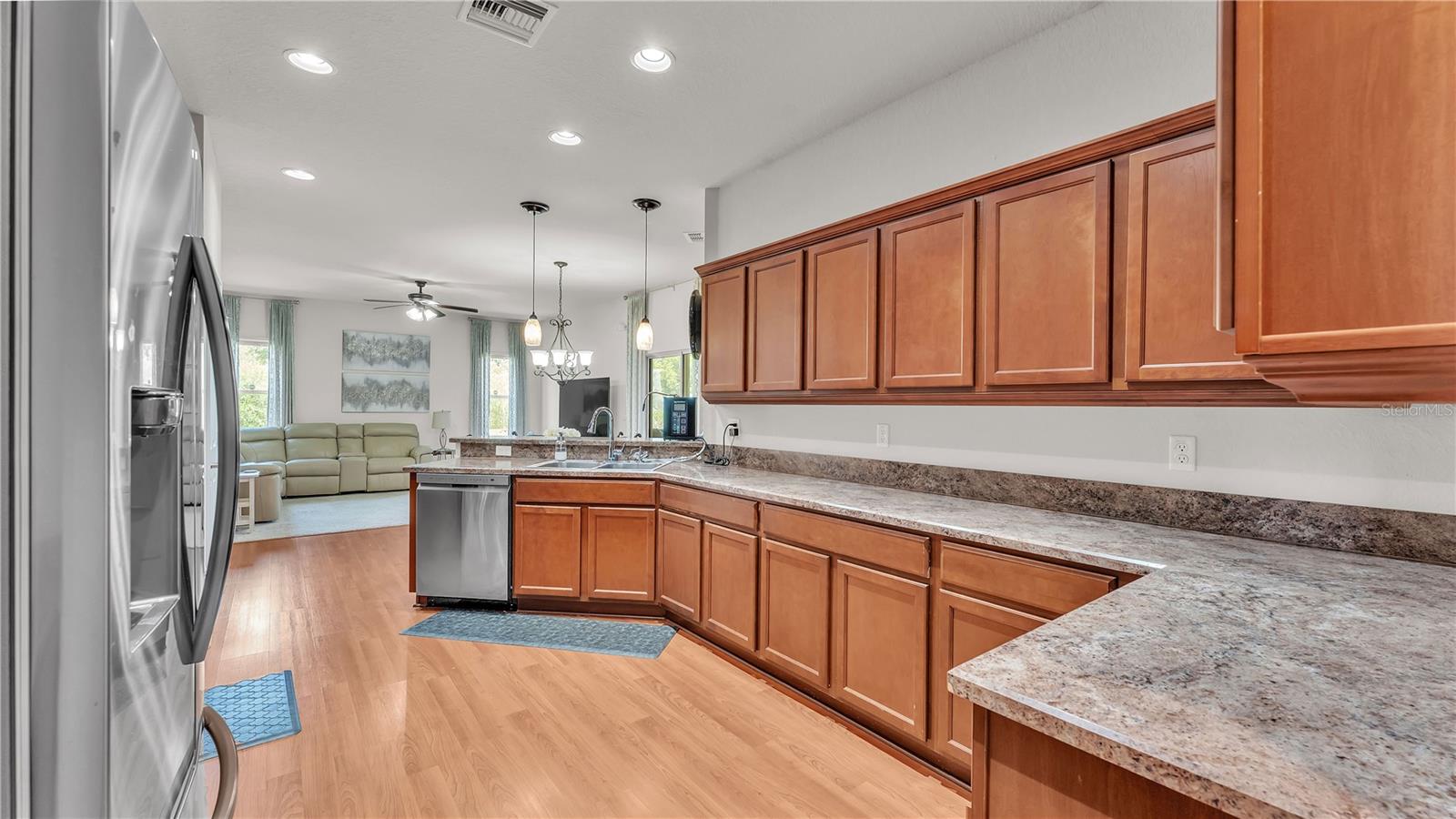 BLACKWATER OAKS - Residential