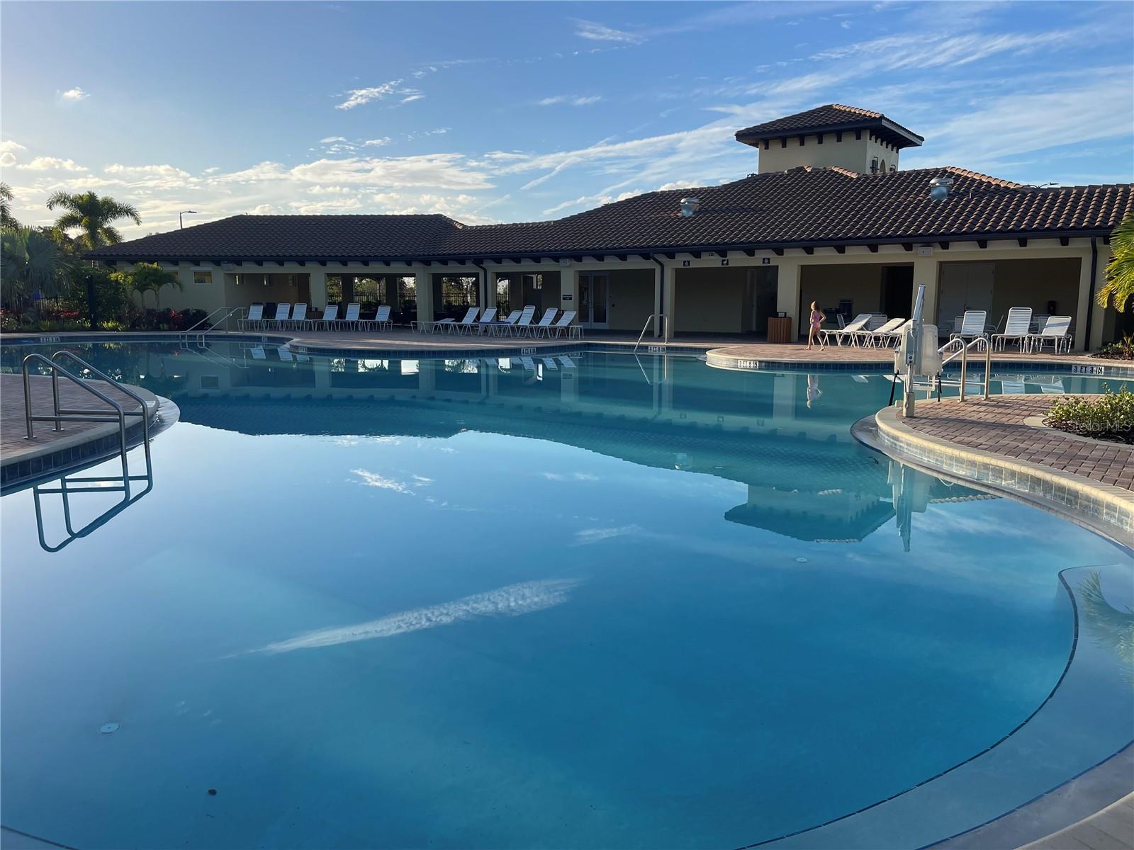 SOLERA AT LAKEWOOD RANCH - Residential Lease
