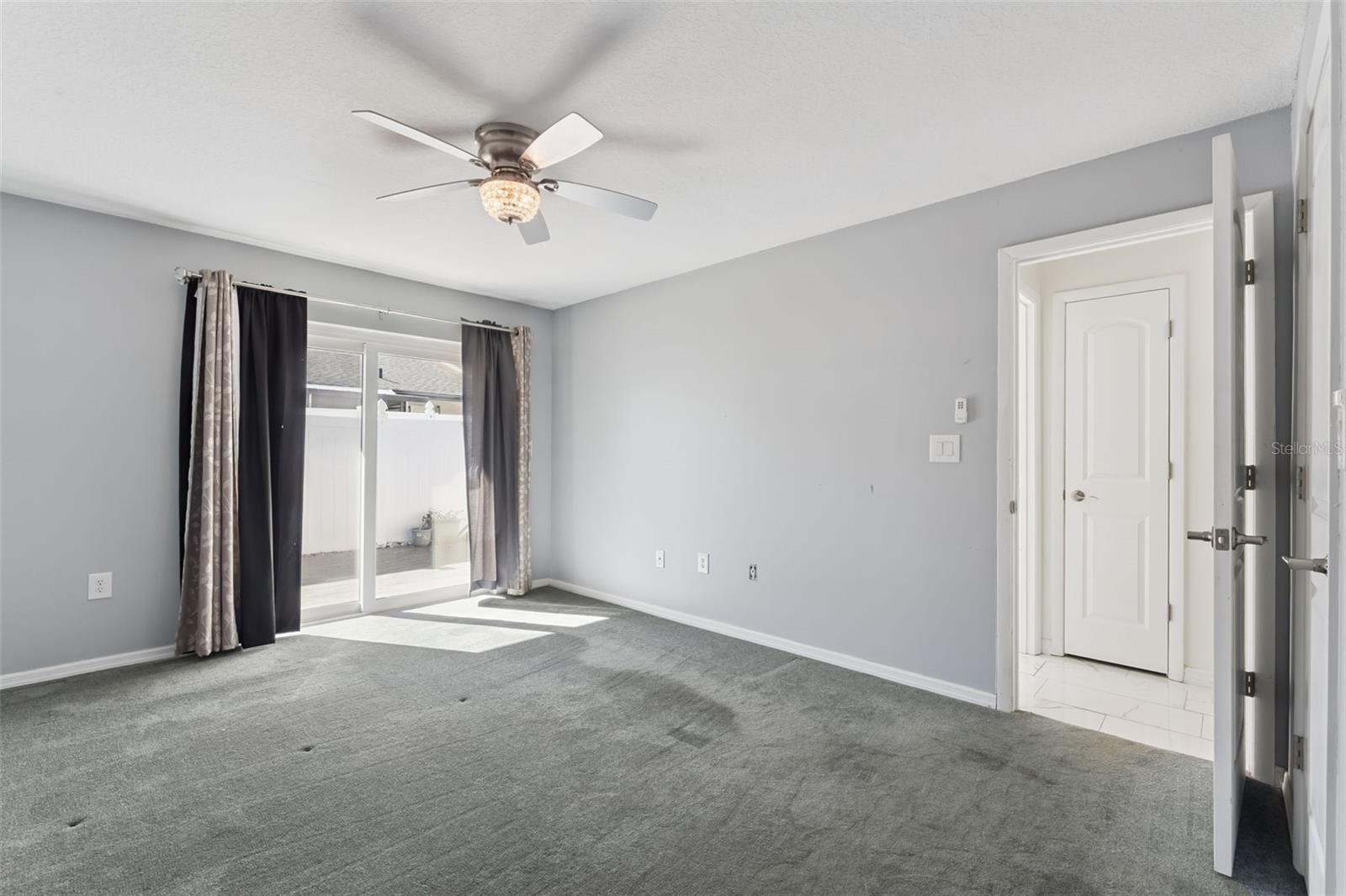 PARK LAKE VILLAS CONDO - Residential