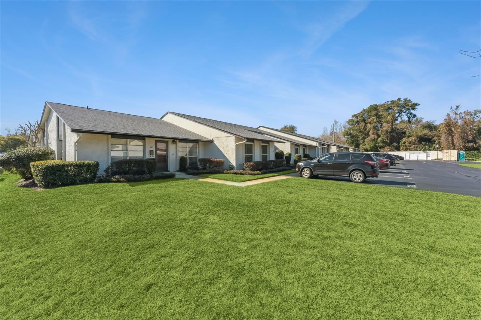 PARK LAKE VILLAS CONDO - Residential