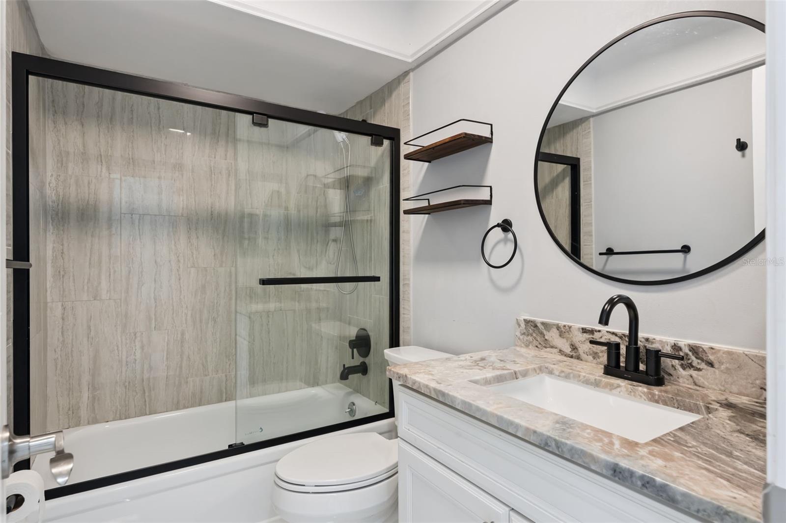 PARK LAKE VILLAS CONDO - Residential