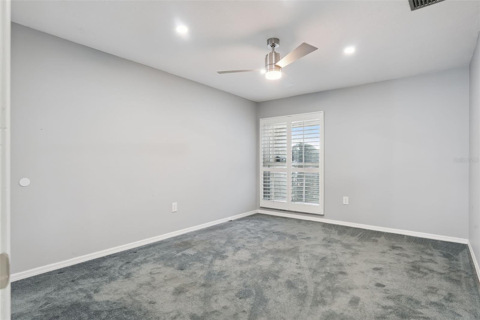 PARK LAKE VILLAS CONDO - Residential