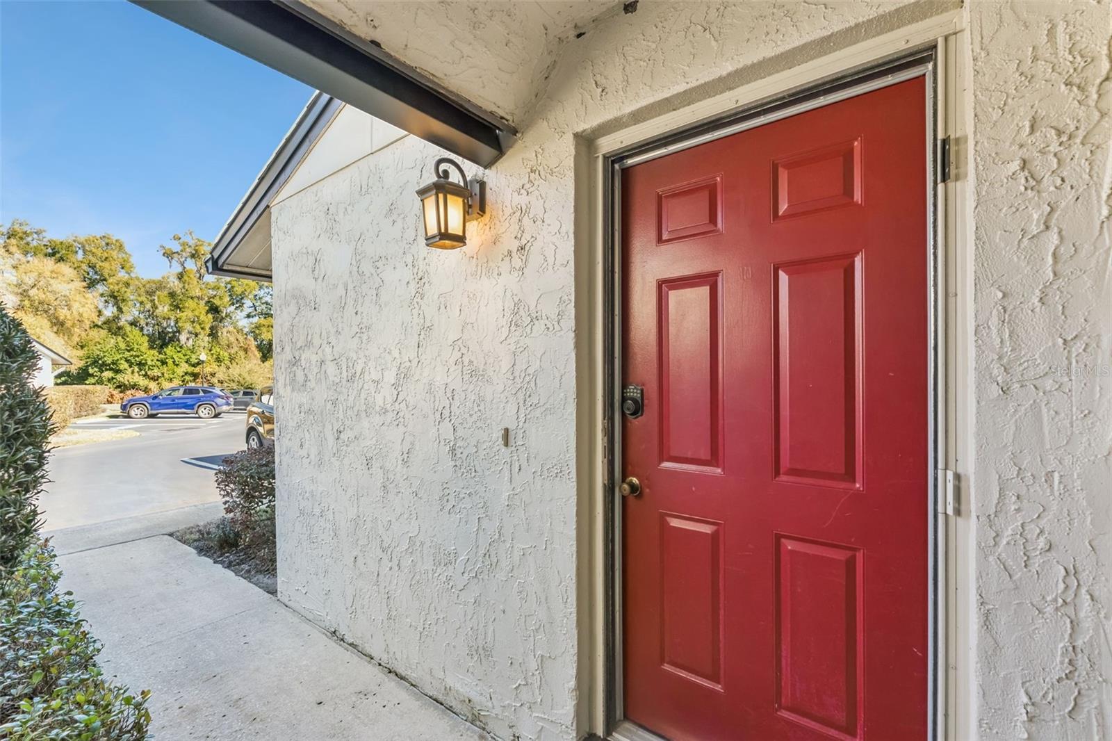 602 VILLA CIRCLE 543