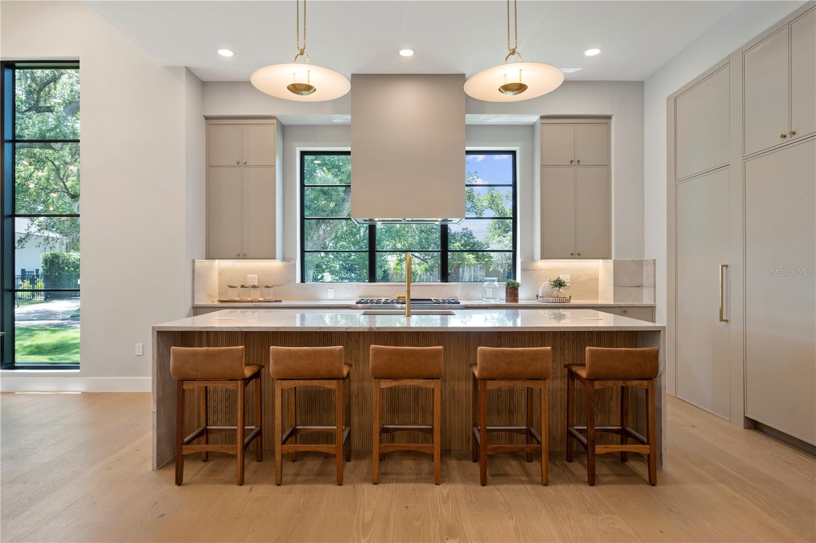 FOREST HILLS - Residential