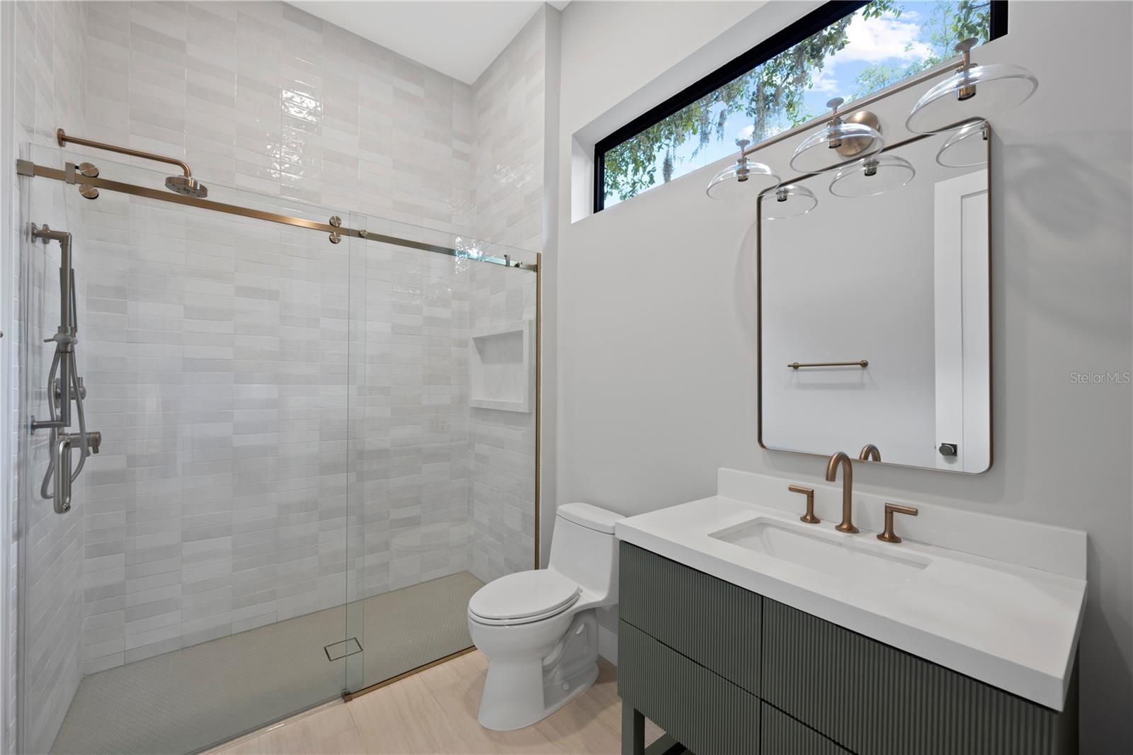 FOREST HILLS - Residential