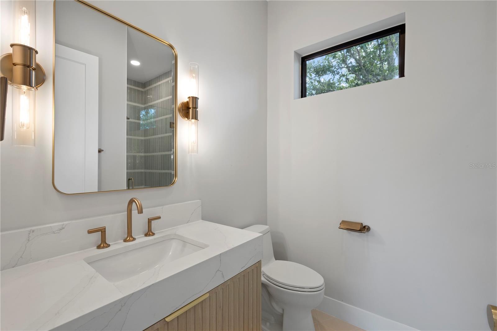 FOREST HILLS - Residential