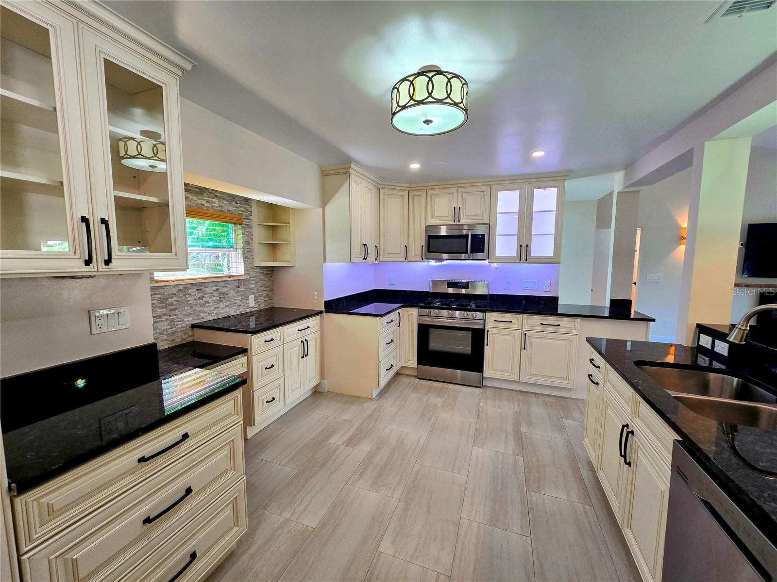 HIGHLANDS SEC 1 - Residential