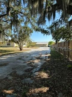 5806 US HIGHWAY 441 SE