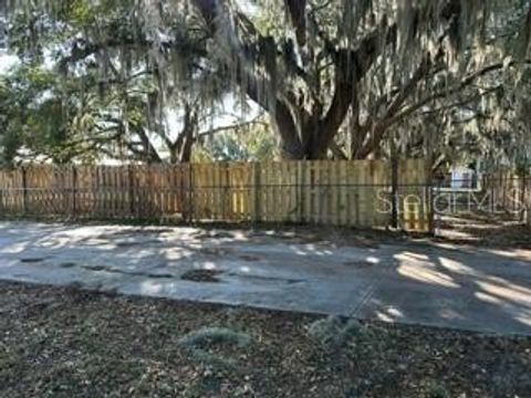 A home in OKEECHOBEE