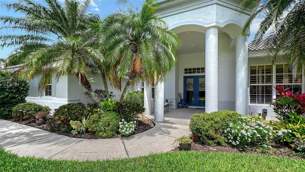 Photo of 8311 Flagstaff Way, Sarasota, FL 34241 (MLS # A4689674)