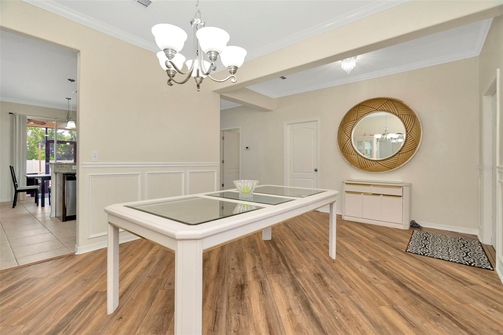 SHELL POINT MANOR - Residential