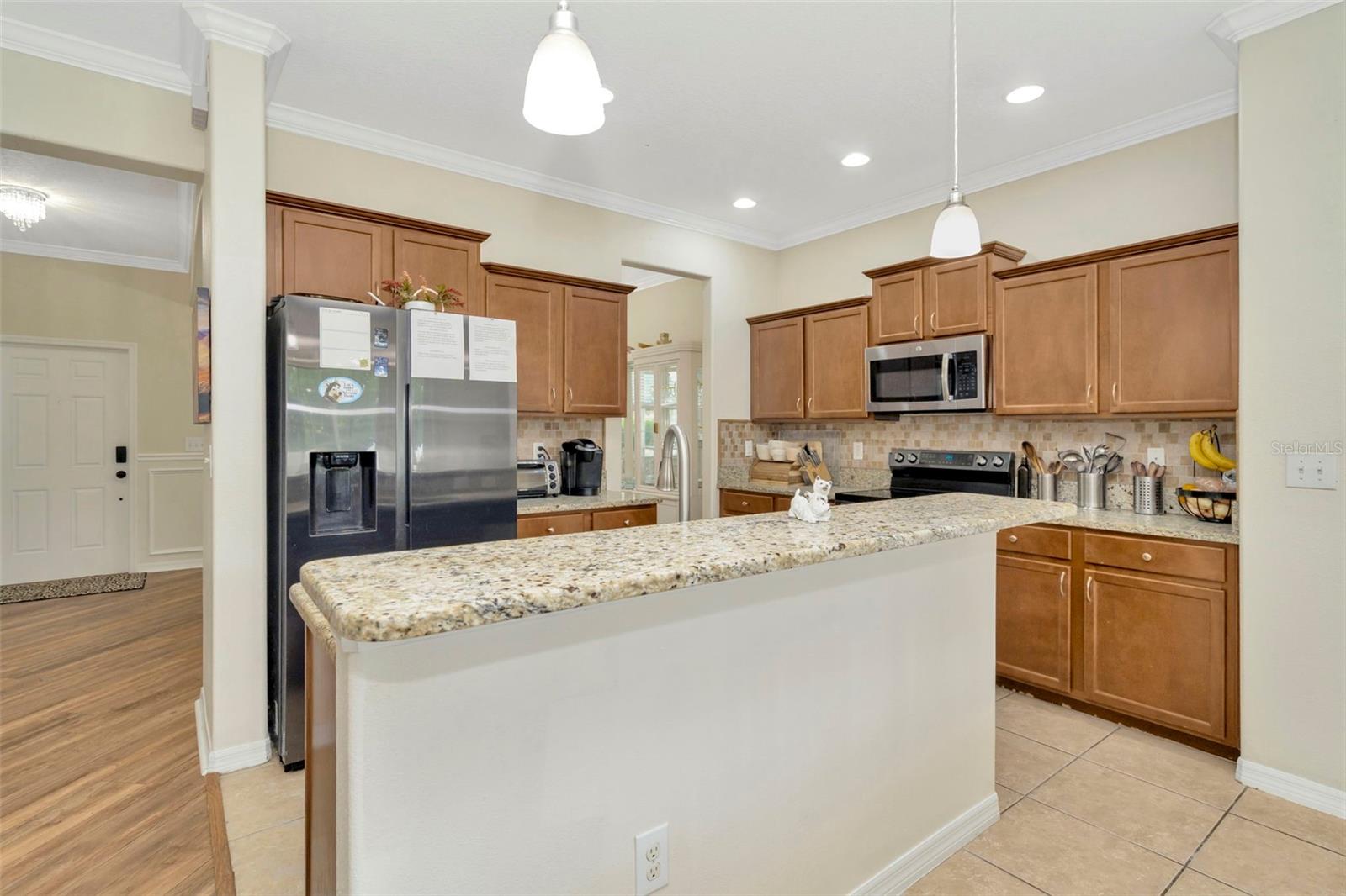 SHELL POINT MANOR - Residential