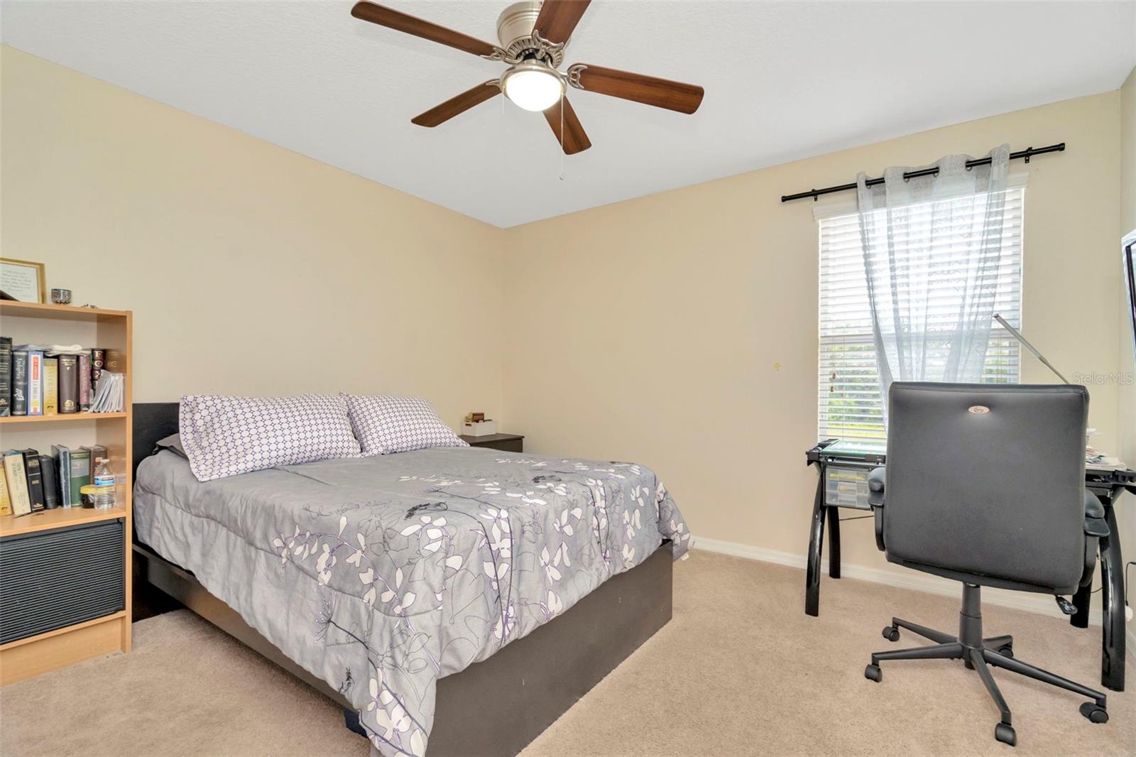 SHELL POINT MANOR - Residential