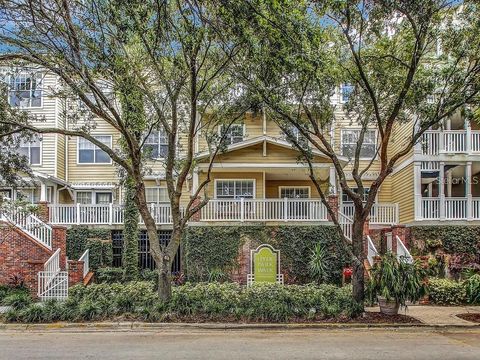 A home in TAMPA