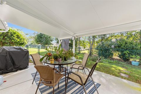 Tiny photo for 7225 SW 115th Ln, Ocala, FL 34476 (MLS # OM721827)