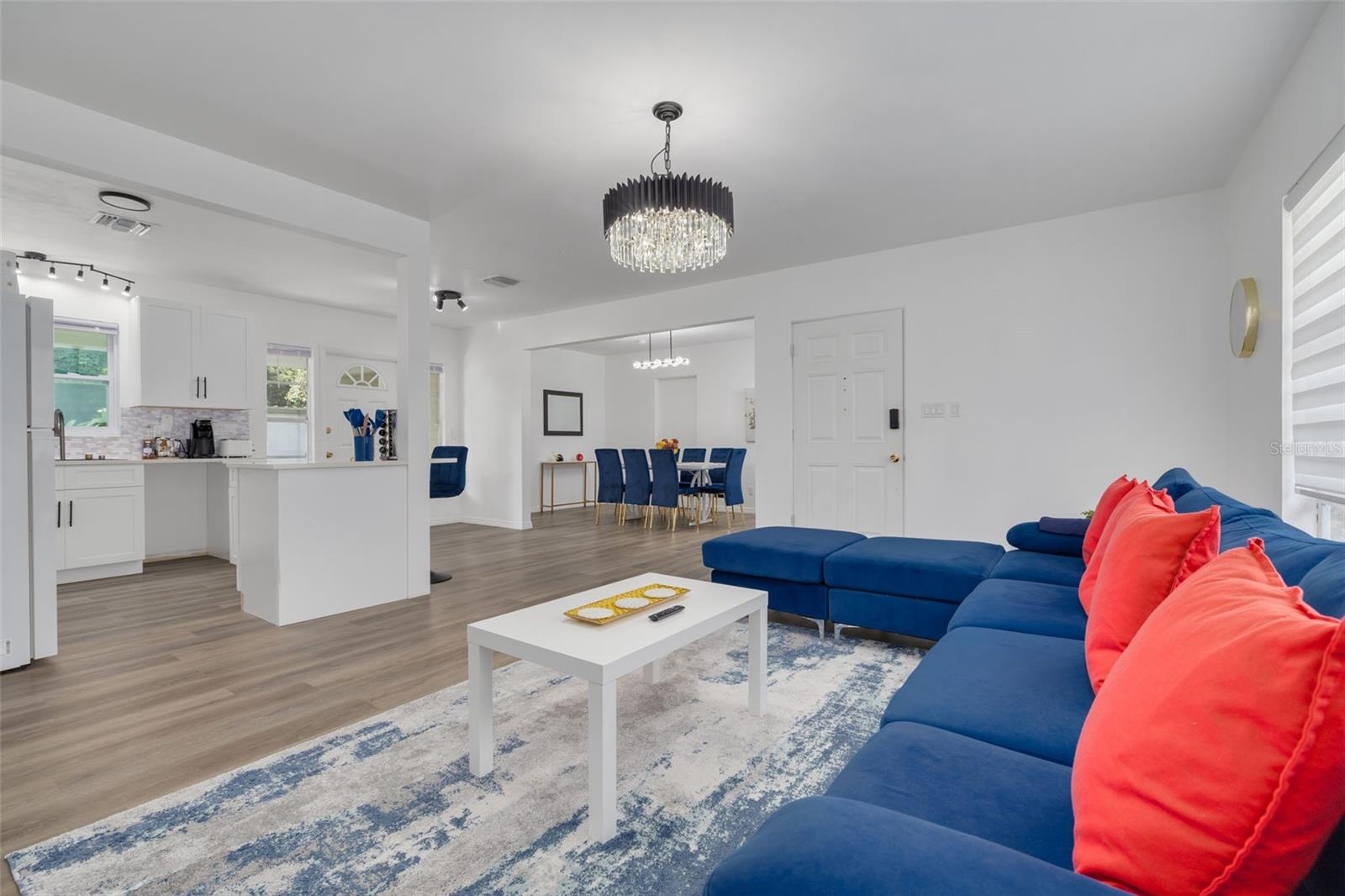 PALM TERRACE - Residential Lease