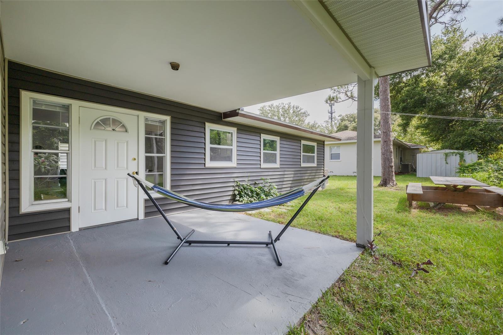 PALM TERRACE - Residential Lease