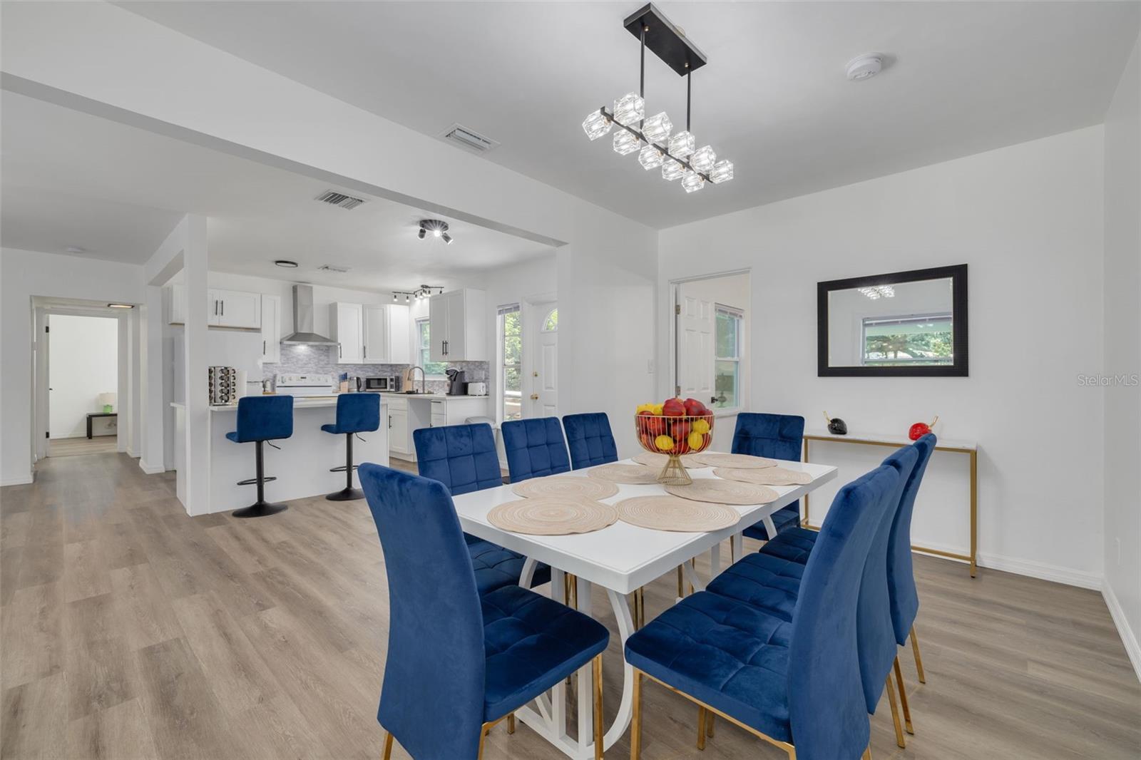 PALM TERRACE - Residential Lease