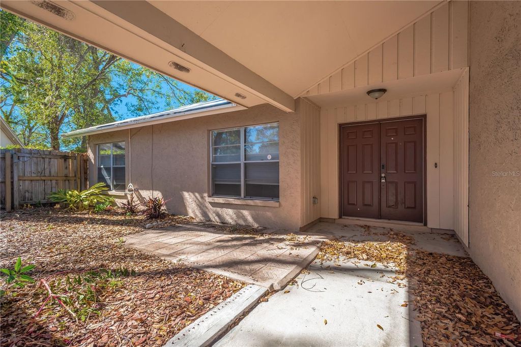 Photo of 3206 Shady Glen Circle, Tampa, FL 33618 (MLS # TB8466709)