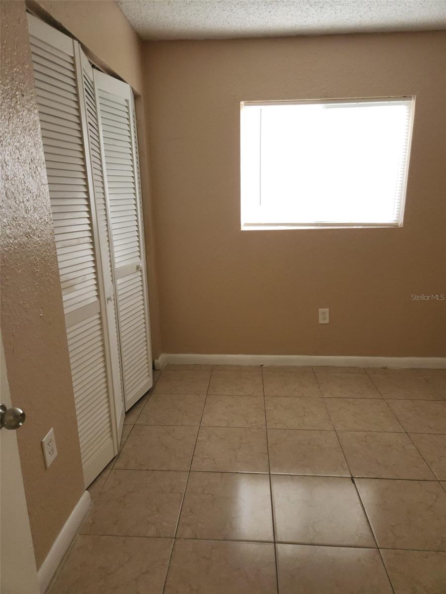 PLAZA DE LAS FUENTES CONDO - Residential