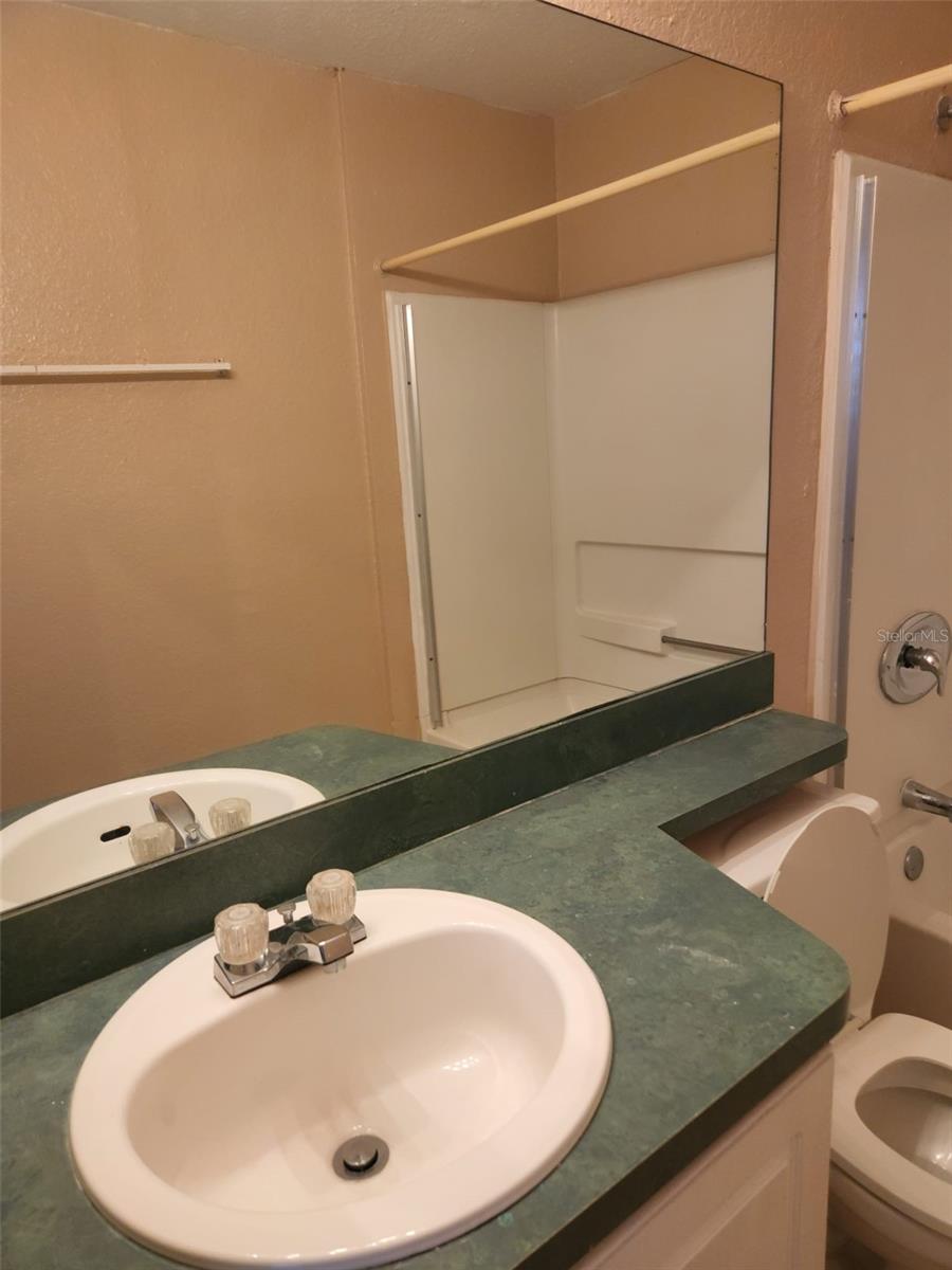 PLAZA DE LAS FUENTES CONDO - Residential