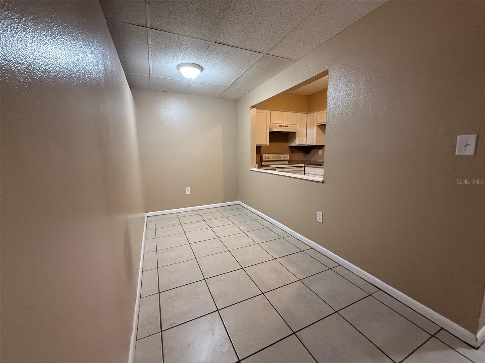 TEMPLE CREST UNIT 1 - Residential Lease