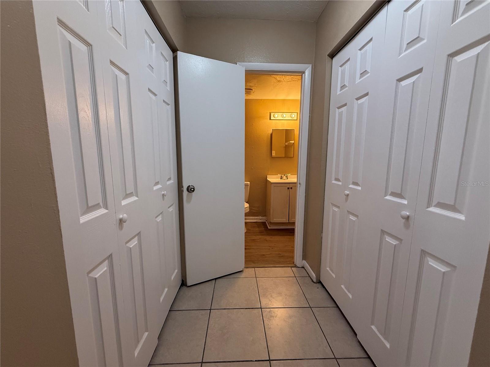 TEMPLE CREST UNIT 1 - Residential Lease