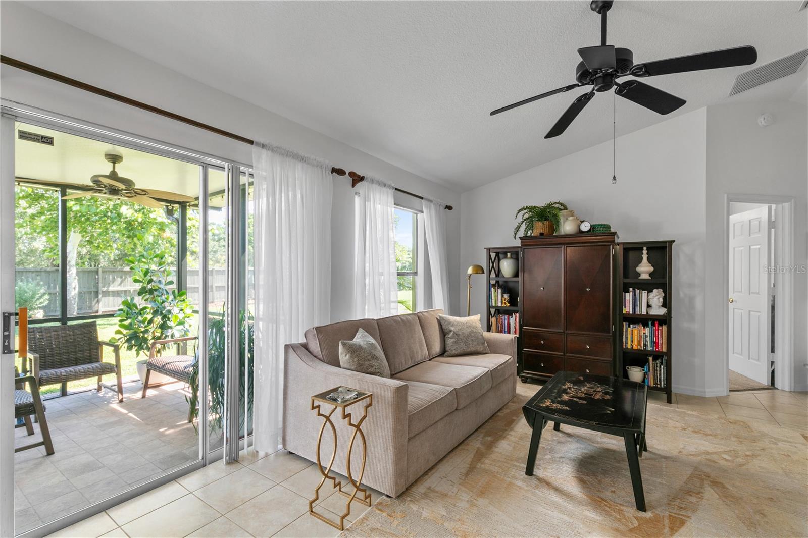 14634 POINTE EAST TRAIL