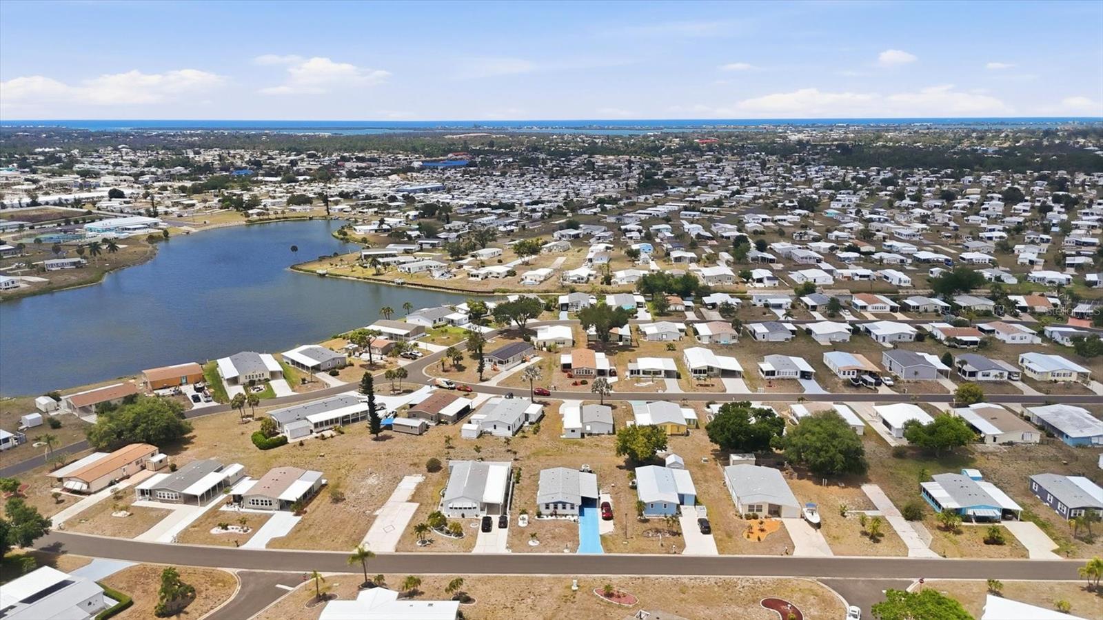 LEMON BAY ISLES PH 02 - Residential