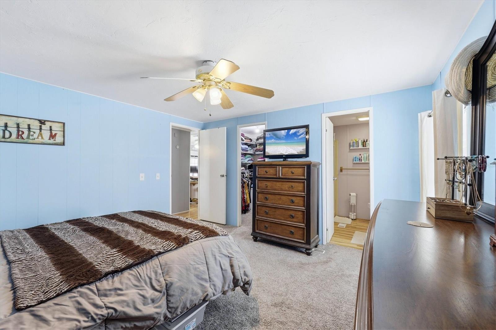 LEMON BAY ISLES PH 02 - Residential