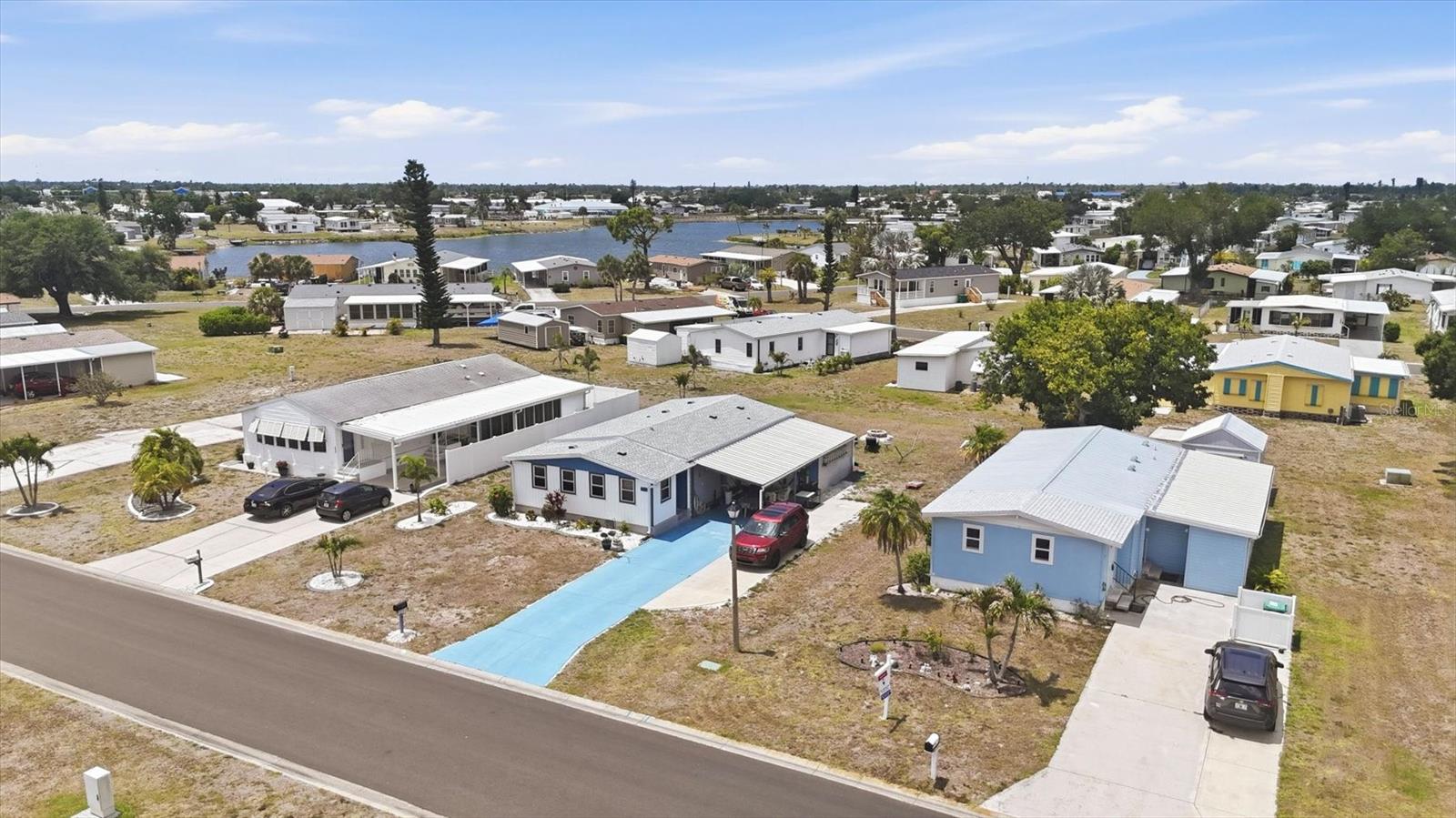LEMON BAY ISLES PH 02 - Residential