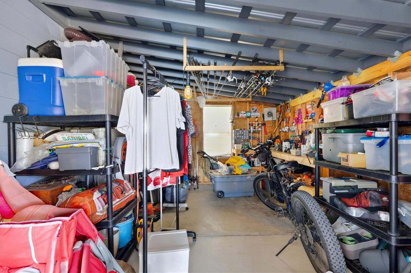 LEMON BAY ISLES PH 02 - Residential