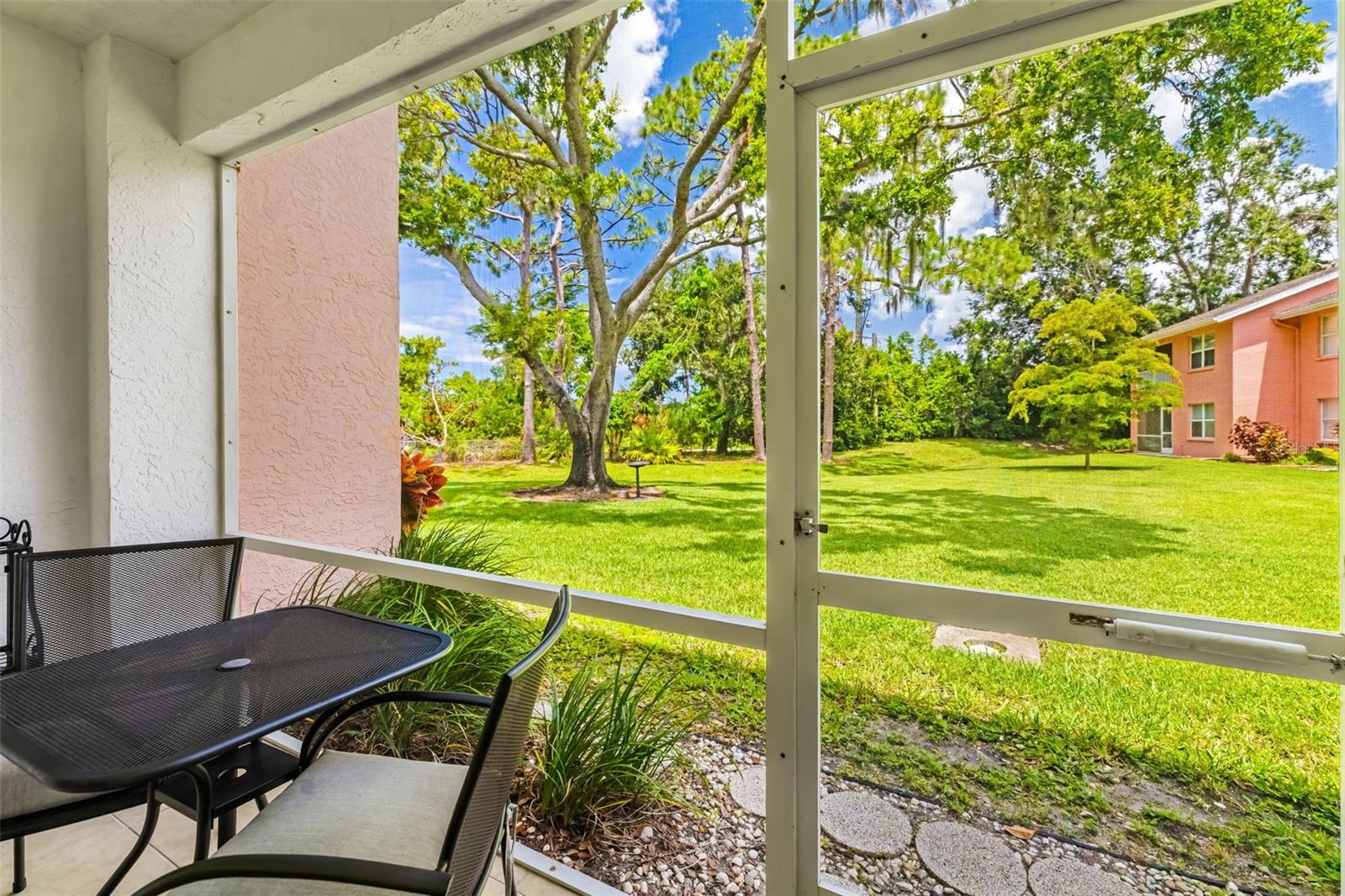 MAGNOLIA PLACE - Residential