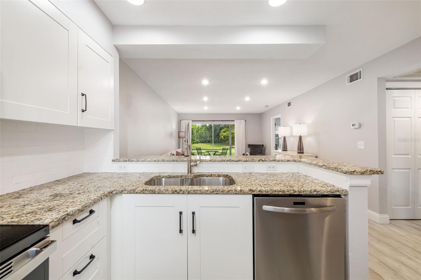 MAGNOLIA PLACE - Residential