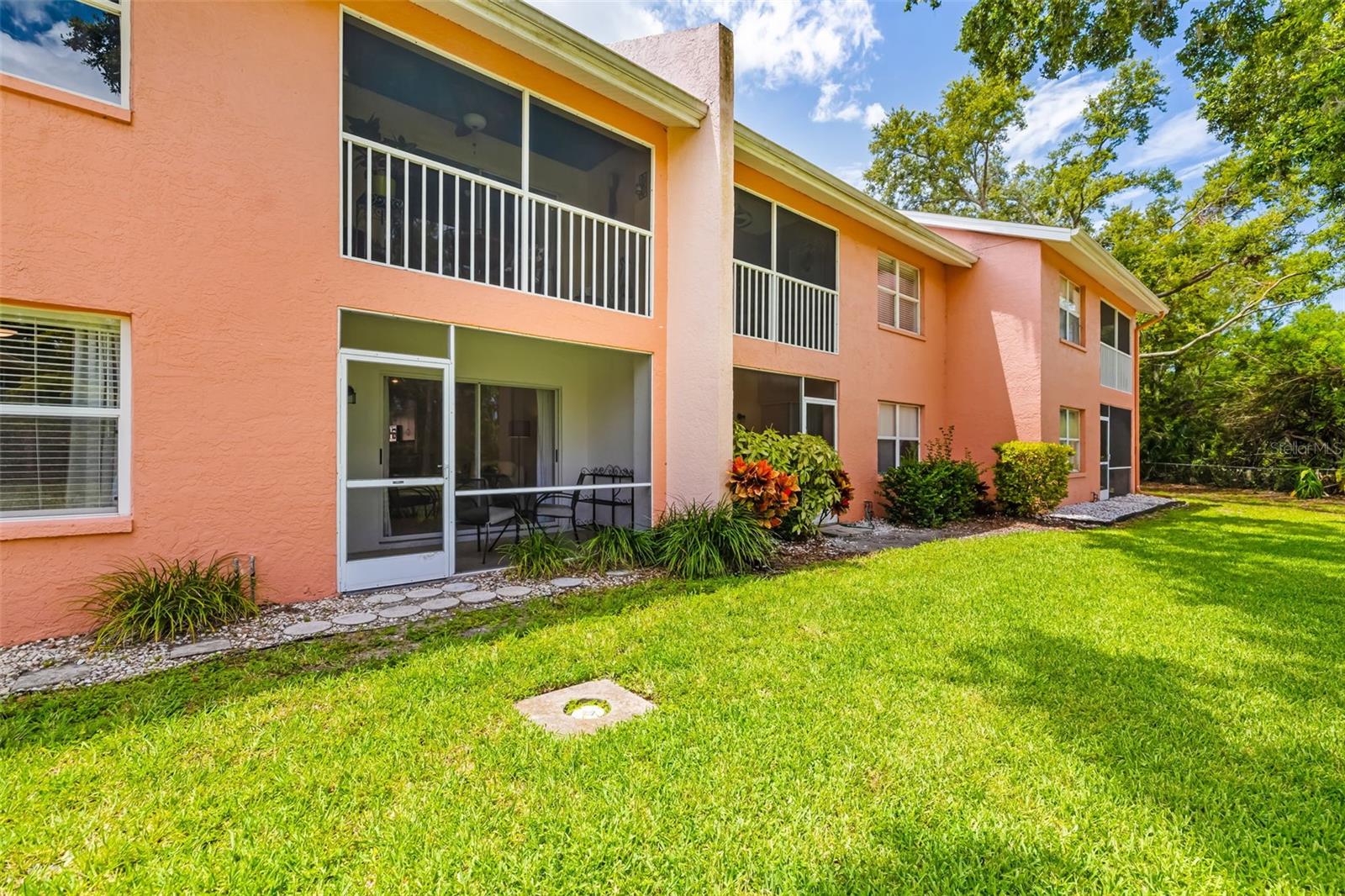 MAGNOLIA PLACE - Residential