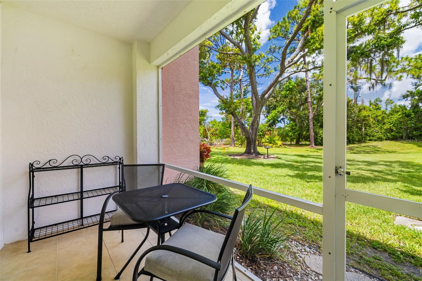 MAGNOLIA PLACE - Residential