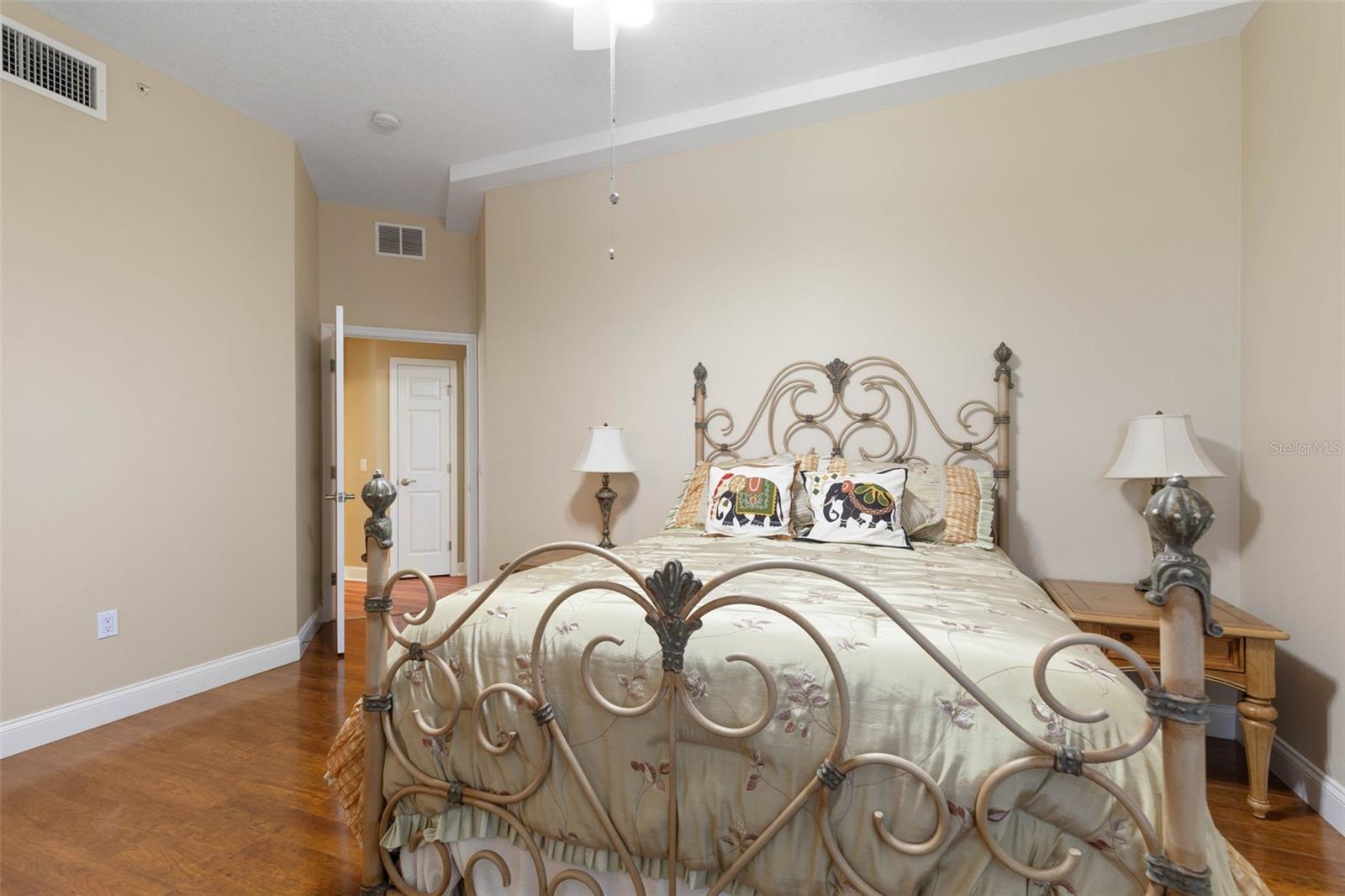 GRAND HAVEN - Residential