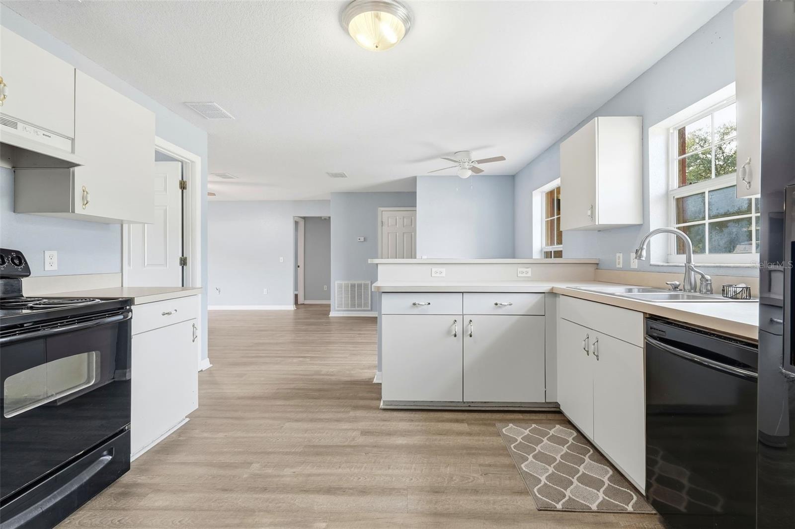 BELLEVIEW HEIGHTS ESTATE - Residential