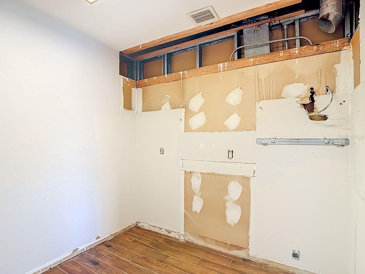 BRANDYCHASE A CONDO - Residential