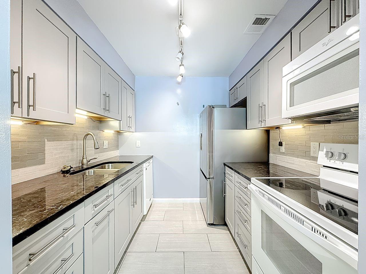 BRANDYCHASE A CONDO - Residential