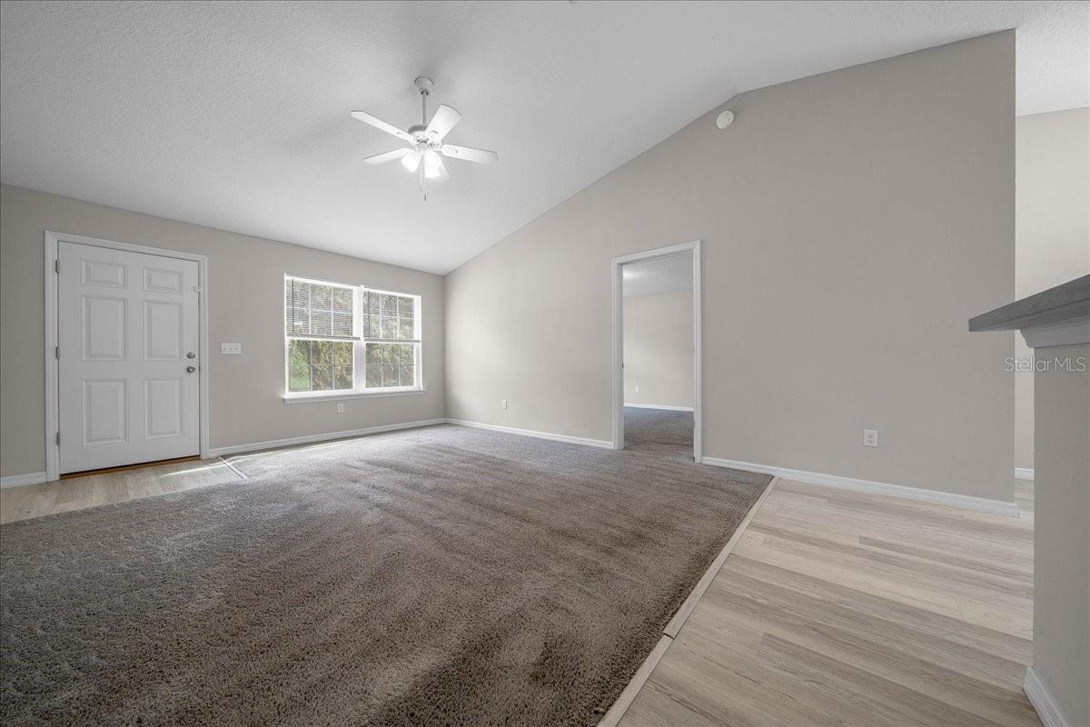 SILVER SPGS SHORES UN #32 - Residential